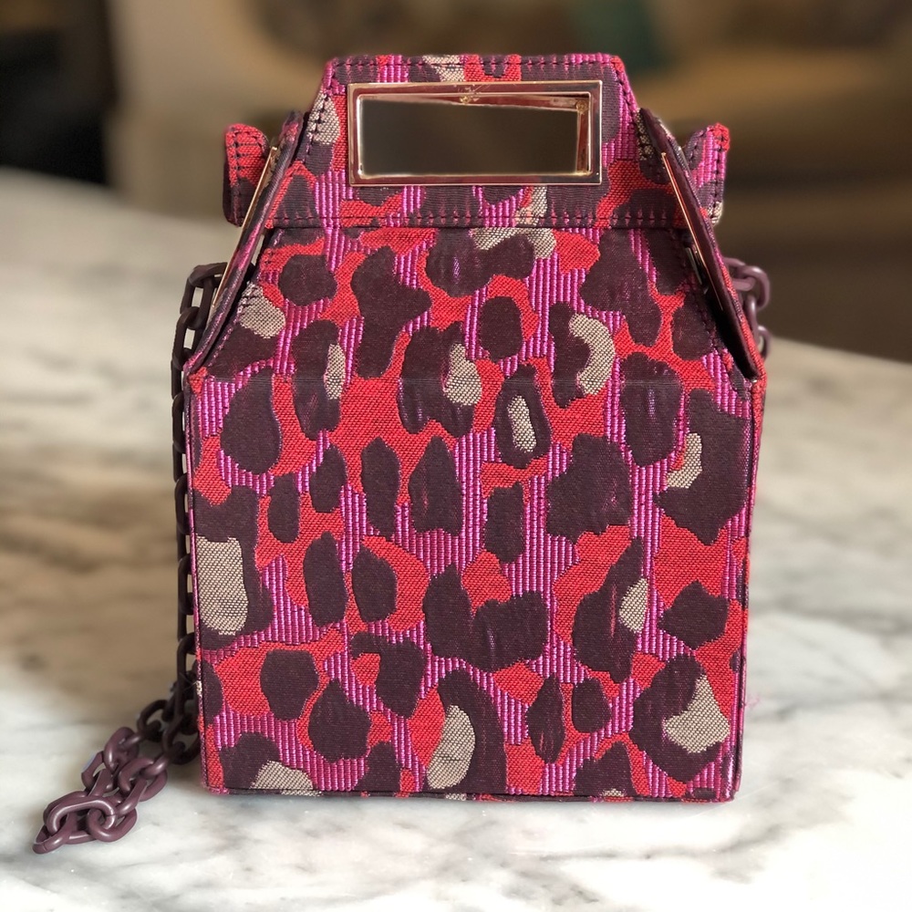 Pop & Suki - Takeout Bag w/ Chain strap